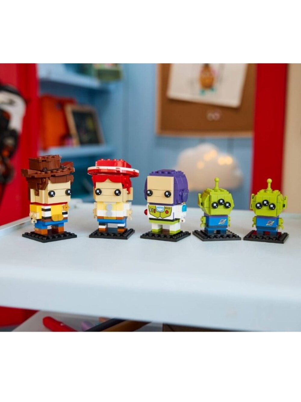LEGO 40860 Toy Story Woody Jessie Buzz Alien Brickheadz NIB New in Hand - Picture 3 of 14